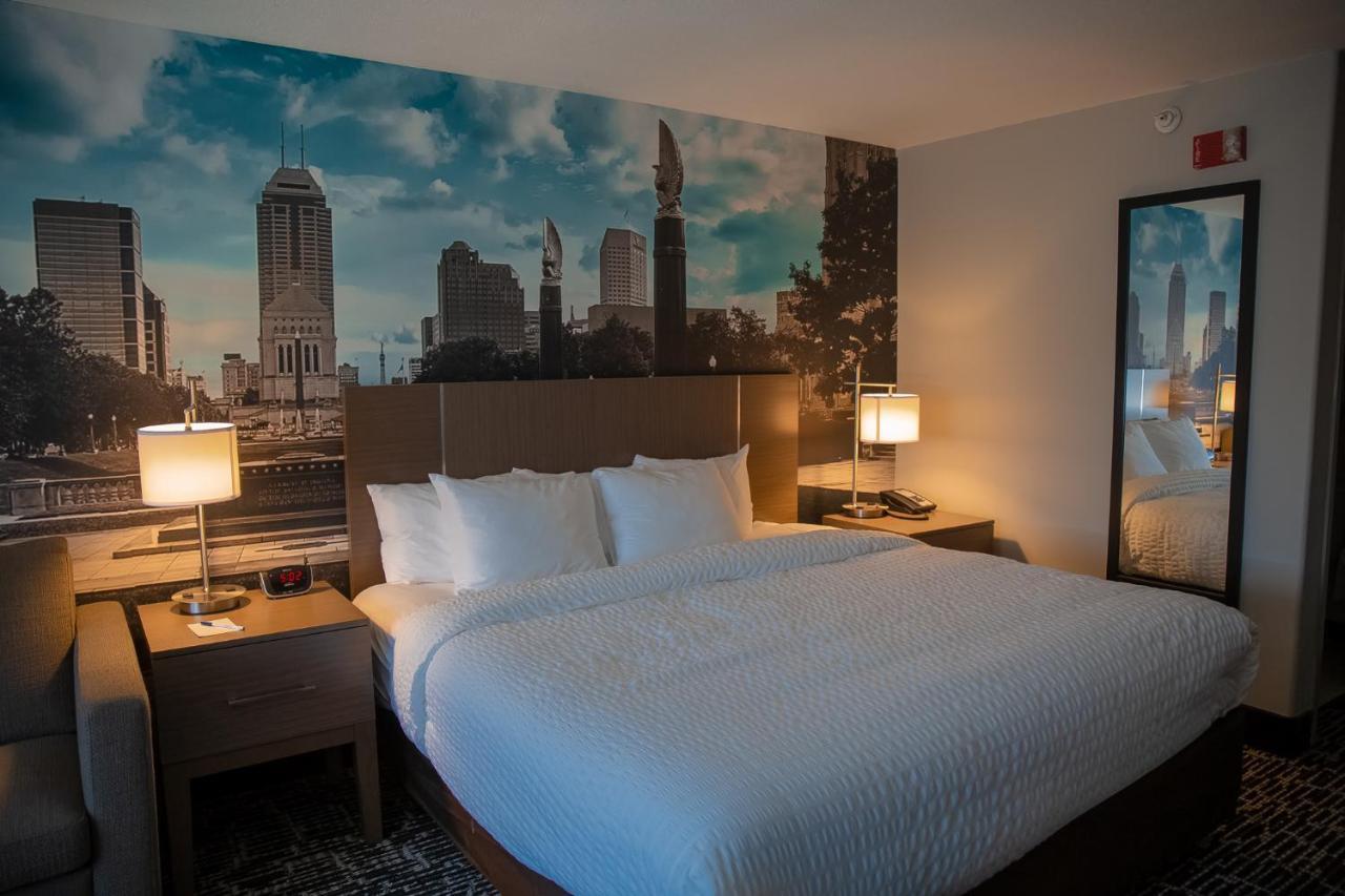 Clarion Pointe Indianapolis Airport Otel Plainfield Dış mekan fotoğraf