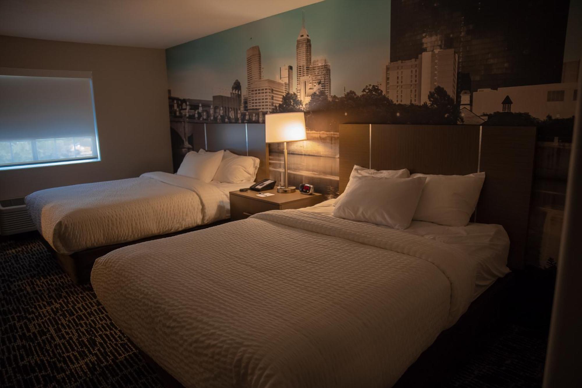 Clarion Pointe Indianapolis Airport Otel Plainfield Oda fotoğraf